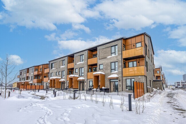 60-160 All Nations Dr in Brampton, ON - Building Photo - Building Photo