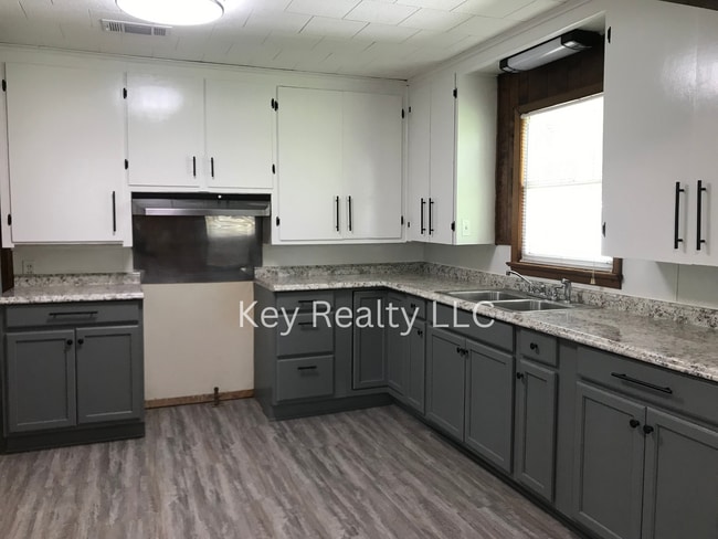21046 US-167 in Dry Prong, LA - Building Photo - Building Photo