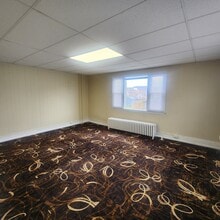 101 Crawford Ave, Unit Apartment 2 in Altoona, PA - Building Photo - Building Photo