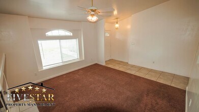 5311 Sunbird Ct in Bakersfield, CA - Building Photo - Building Photo