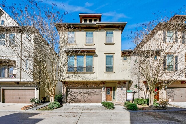 property at 2707 King's Retreat Cir