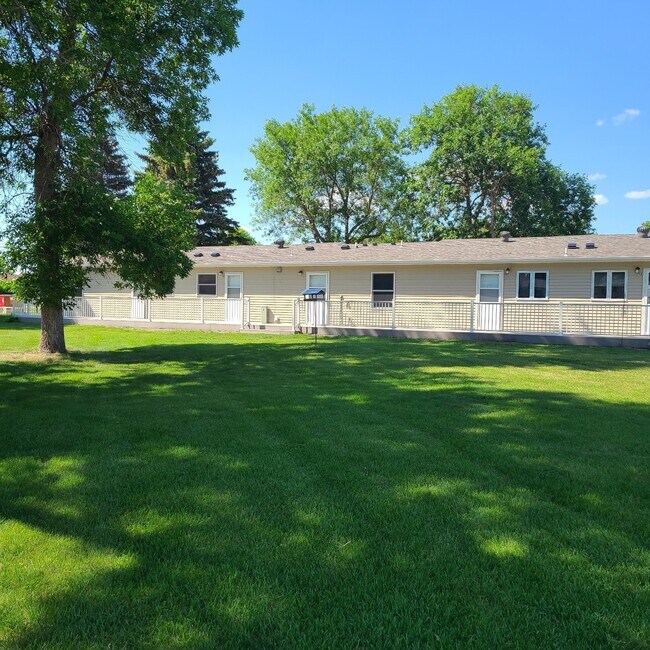 115 3rd St NE, Unit 5 photo'