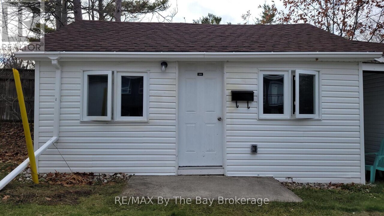 280 River Rd E in Wasaga Beach, ON - Building Photo
