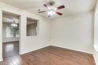 3237 Arroyo Bluff Ln in Round Rock, TX - Building Photo - Building Photo