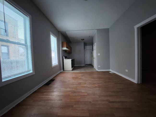 726 E 93rd St in Chicago, IL - Building Photo - Building Photo