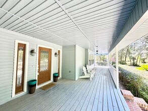 1034 Rocky Bayou Dr in Niceville, FL - Building Photo - Building Photo