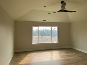 22505 Nelson Rd in Bend, OR - Building Photo - Building Photo