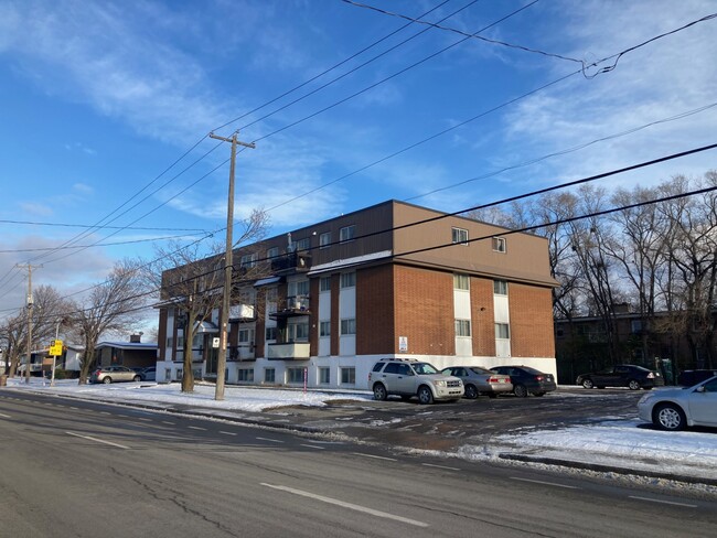 3854 De La Concorde Boul E in Laval, QC - Building Photo - Building Photo