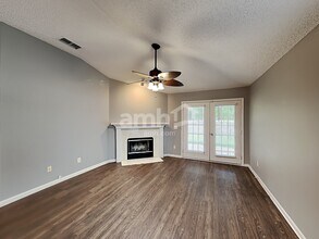 1526 Bay Harbor Dr in Orange Park, FL - Building Photo - Building Photo