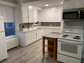 17 Green St, Unit 2 in Salem, MA - Building Photo - Building Photo