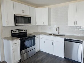 315 W Dexter St in Sherman, TX - Building Photo - Building Photo