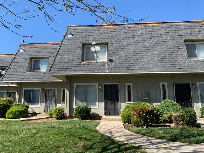 property at 1636 W N Bear Creek Dr