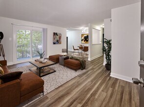 Phoenix View in Phoenixville, PA - Foto de edificio - Building Photo
