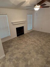 56 Hideaway Dr in Friendswood, TX - Building Photo - Building Photo