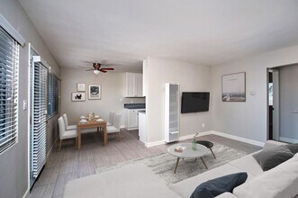 4459 1/2 52nd St in San Diego, CA - Building Photo - Building Photo