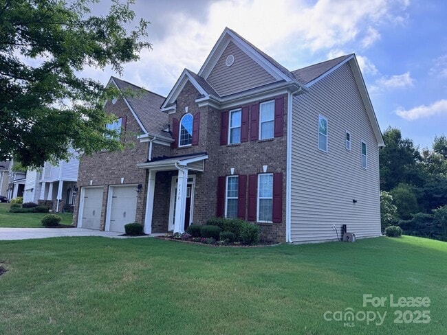 5452 Talus Trace Ln in Charlotte, NC - Foto de edificio - Building Photo