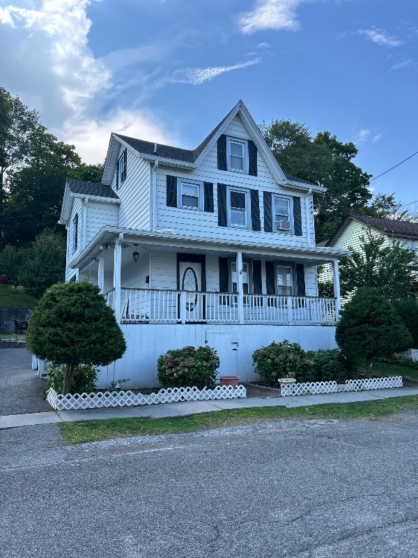 property at 74 1st St