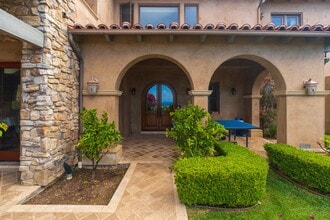 7307 Lunada Vista in Rancho Palos Verdes, CA - Building Photo - Building Photo