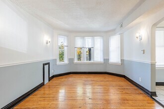 2453 W 56th St in Chicago, IL - Building Photo - Building Photo