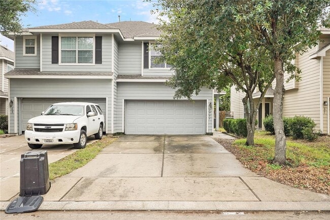 property at 2927 Hackamore Hollow Ln