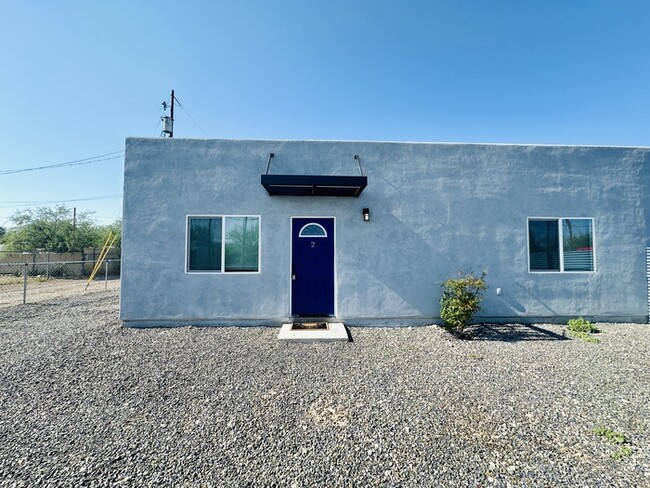 131 W 24th St in Tucson, AZ - Foto de edificio - Building Photo