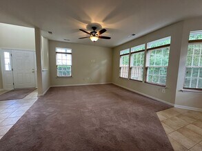 214 Kintyre Ln in Stephens City, VA - Building Photo - Building Photo