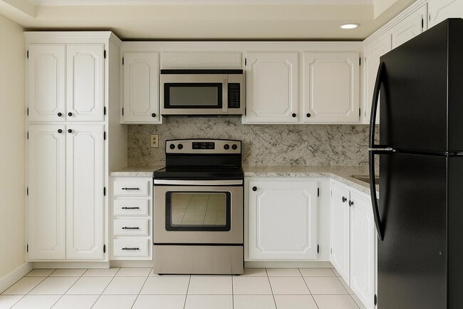property at 3590 Via Poinciana
