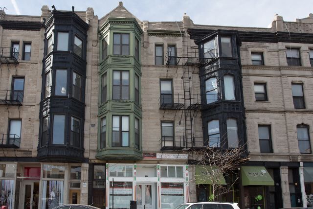 2142 N Halsted St, Unit J09P