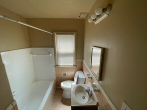 11680 Ashton Ave in Detroit, MI - Building Photo - Building Photo