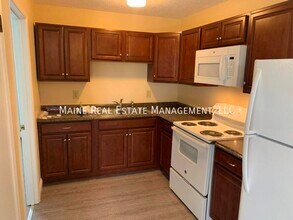 47 Hill St in Eddington, ME - Building Photo - Building Photo