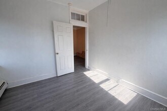 25 Fremont St in Harrison, NY - Building Photo - Building Photo