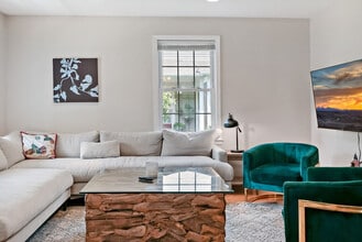 2021 Washington Blvd in Arlington, VA - Building Photo - Building Photo