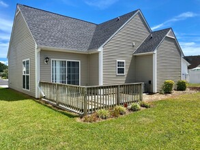 1027 Cherry Tree Ln in North Myrtle Beach, SC - Building Photo - Building Photo