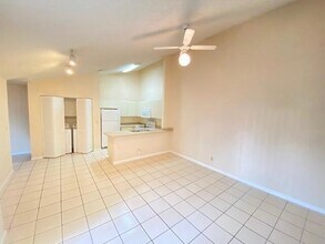 1157 Hyacinth Pl in Wellington, FL - Building Photo - Building Photo