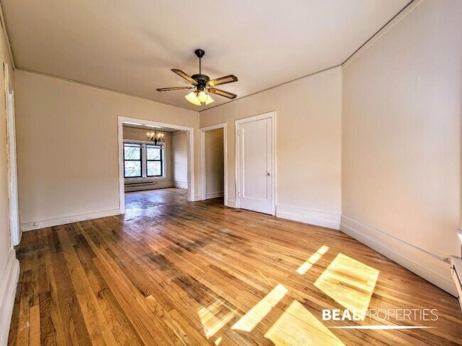 1317.5 Oak Ave in Evanston, IL - Building Photo - Building Photo