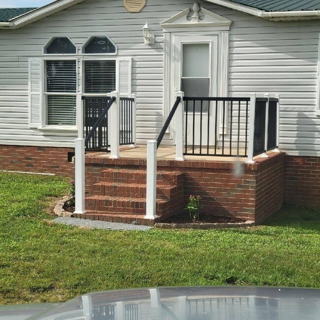 property at 325 Tommy Carter Rd