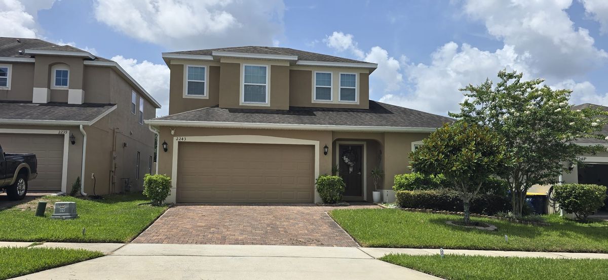 2243 Napone Ln in Minneola, FL - Building Photo