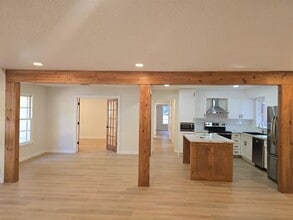 6200 Windermere Pl in Fort Worth, TX - Building Photo - Building Photo