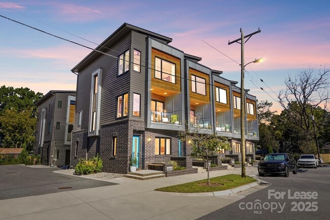 property at 3301 Spencer St