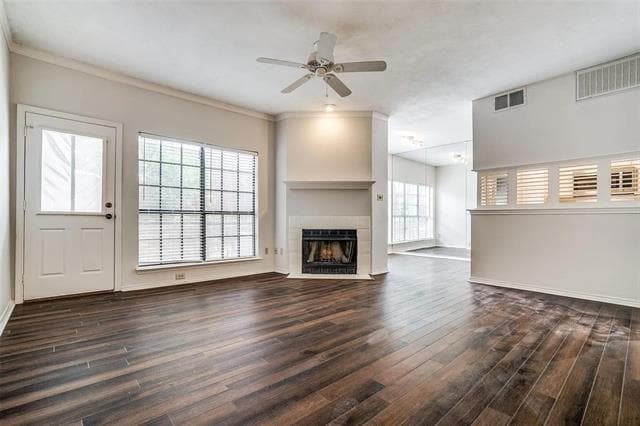 5619 Preston Oaks Rd in Dallas, TX - Foto de edificio - Building Photo