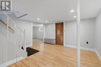 76 Chestnut St in Port Colborne, ON - Building Photo - Building Photo