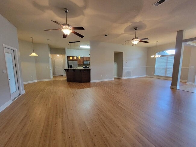 119 Strike Eagle Dr in Crestview, FL - Building Photo - Building Photo