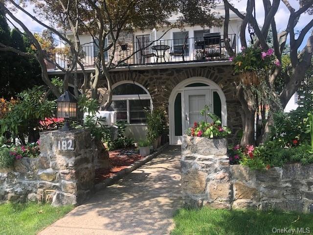 182 Grant Ave-Unit -1 in White Plains, NY - Building Photo