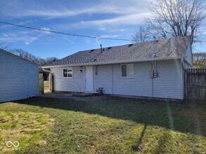 2308 Aspen Ct in Anderson, IN - Building Photo - Building Photo