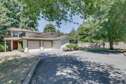 16008 Village Green Dr in Mill Creek, WA - Building Photo - Building Photo