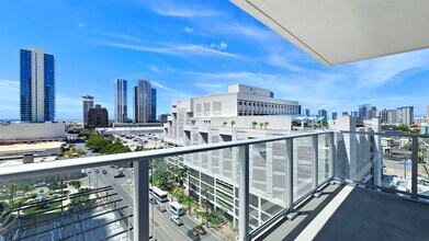 1515 Liona St, Unit 1100 in Honolulu, HI - Building Photo - Building Photo