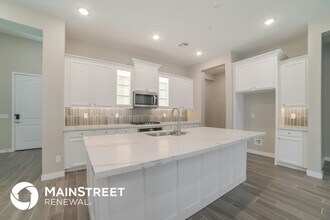 14033 W Desert Flower Dr in Goodyear, AZ - Building Photo - Building Photo