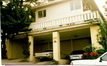 The Lake Crest in Oakland, CA - Building Photo - Building Photo