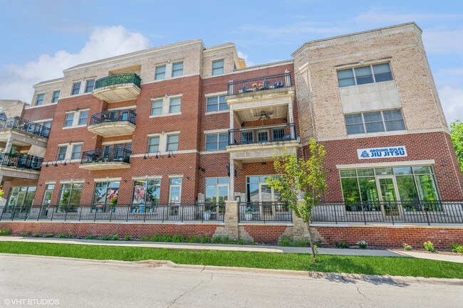 property at 17200 Oak Park Ave
