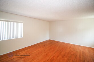 24431-24433 Hawthorne Blvd. in Torrance, CA - Building Photo - Building Photo